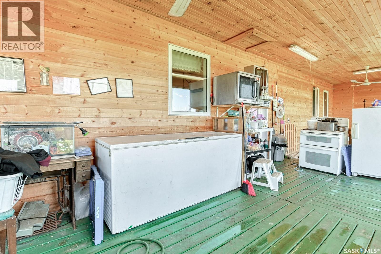 Counios Acreage, Lumsden Rm No. 189, SK - Indoor