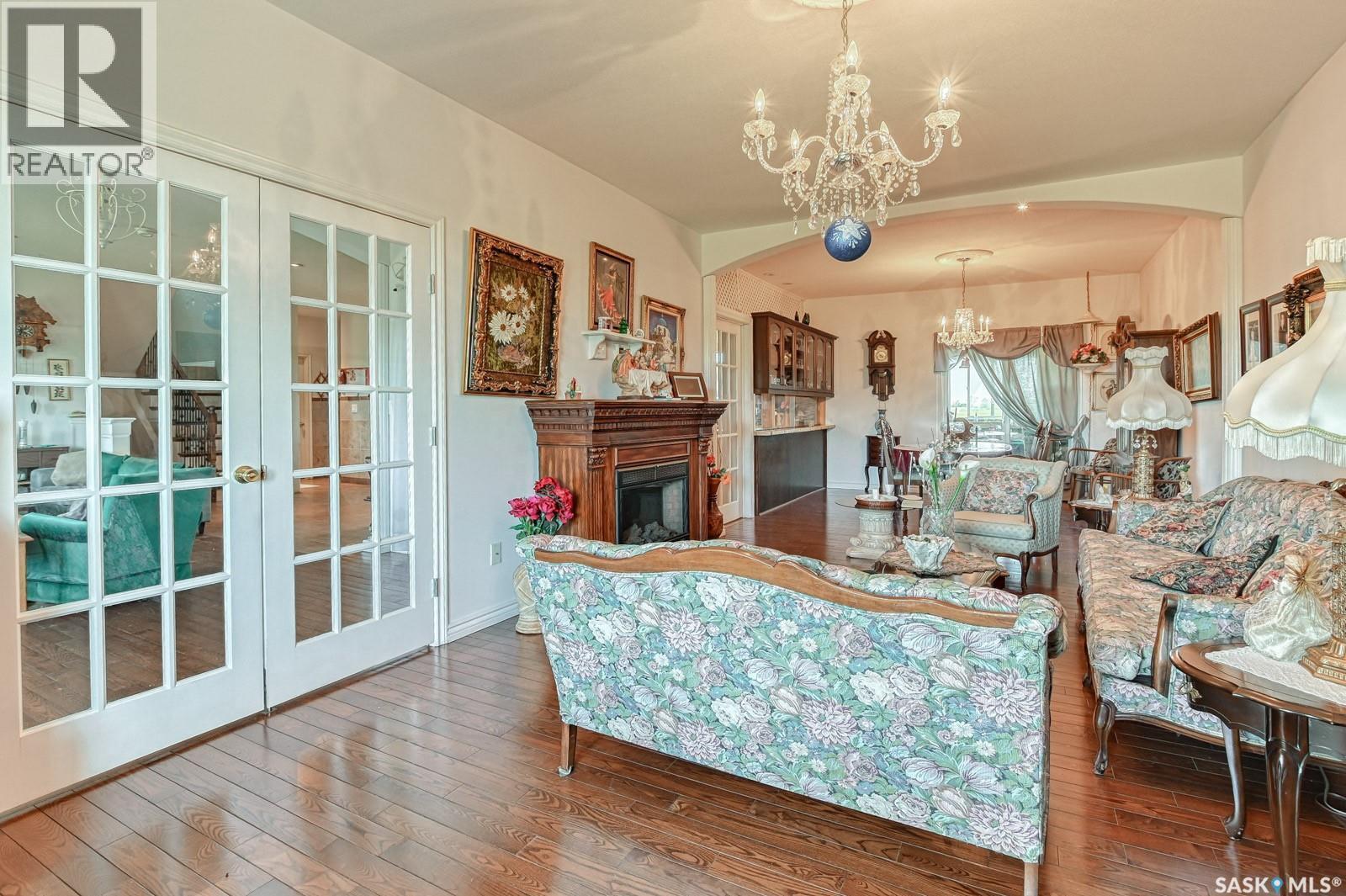 Counios Acreage, Lumsden Rm No. 189, SK - Indoor Photo Showing Living Room With Fireplace