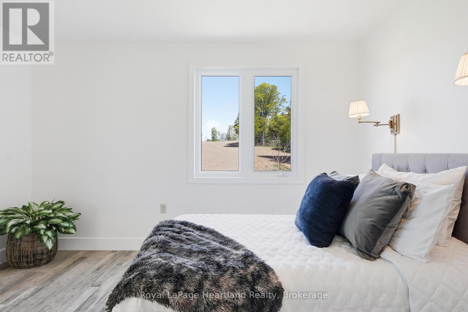 80157 Sharpes Creek Line, Central Huron (Goderich), ON - Indoor Photo Showing Bedroom