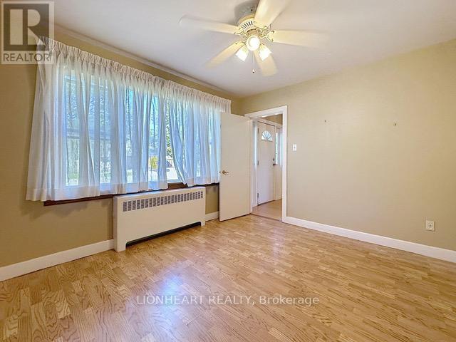 1475 Garnet Avenue, Mississauga, ON - Indoor Photo Showing Other Room