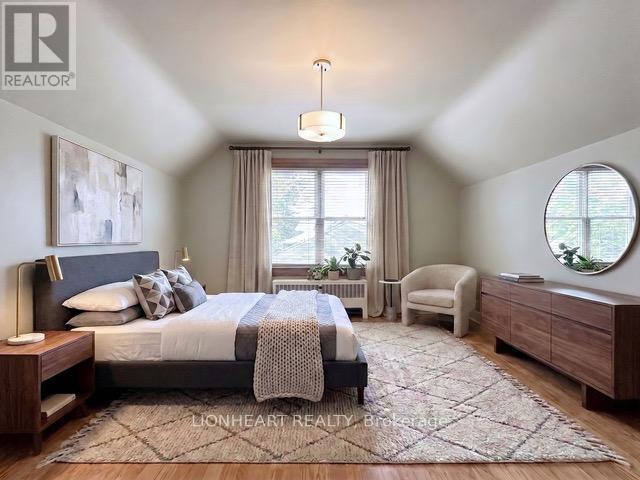 1475 Garnet Avenue, Mississauga, ON - Indoor Photo Showing Bedroom