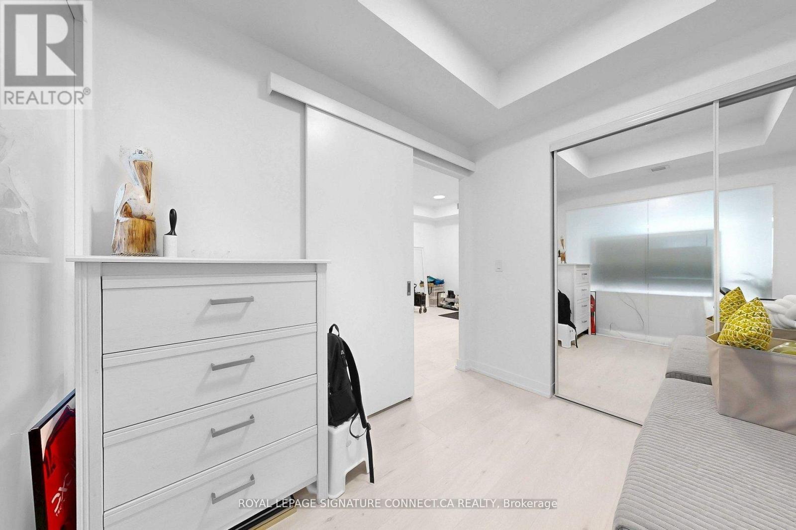 509 - 2501 Saw Whet Boulevard, Oakville, ON - Indoor