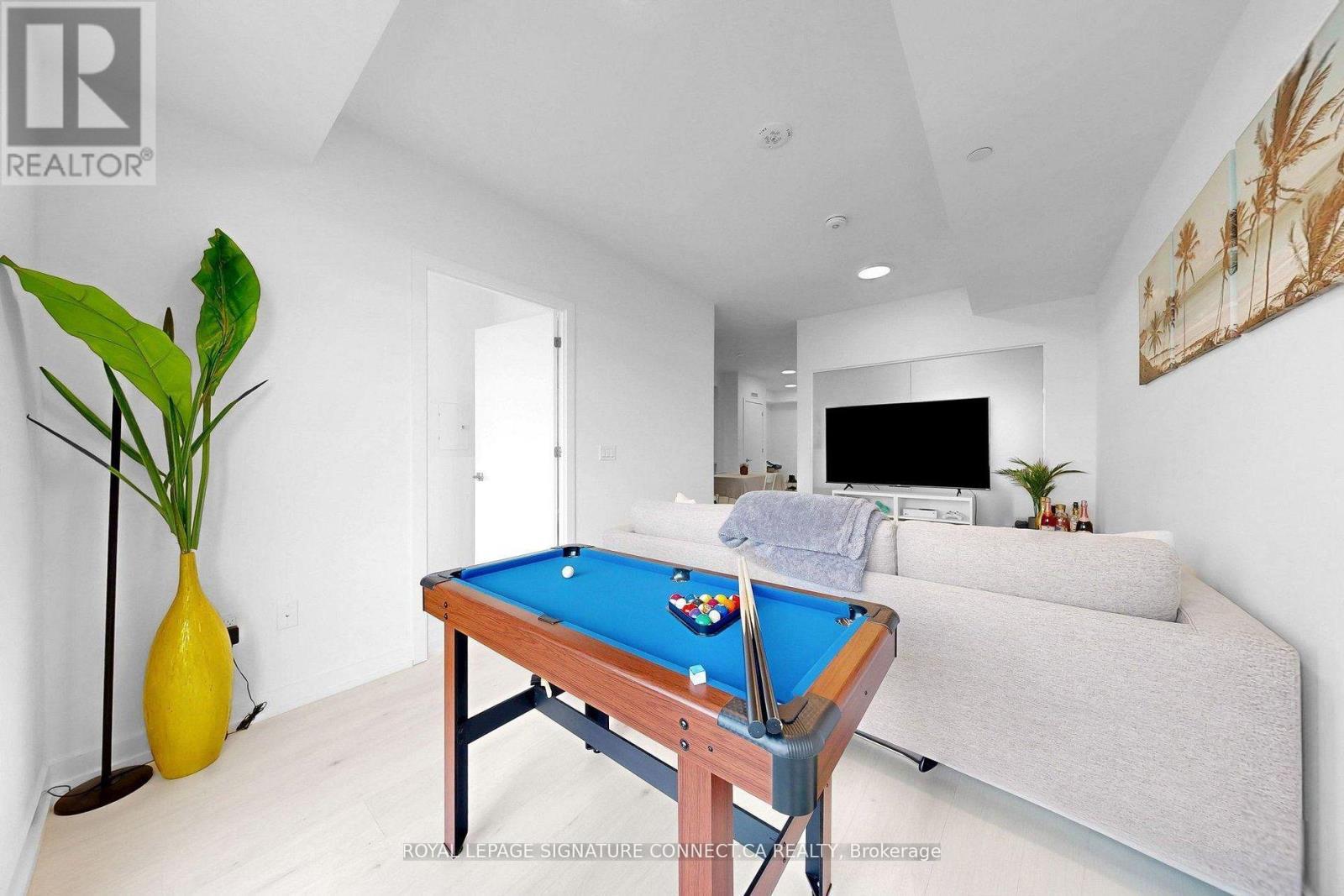 509 - 2501 Saw Whet Boulevard, Oakville, ON - Indoor Photo Showing Other Room