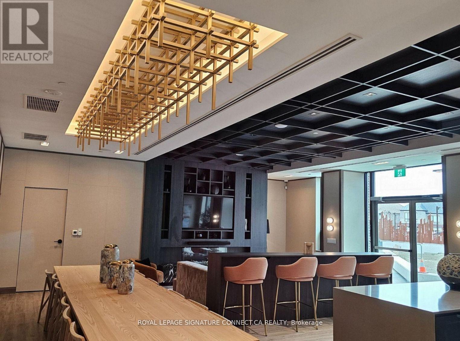 509 - 2501 Saw Whet Boulevard, Oakville, ON - Indoor Photo Showing Dining Room