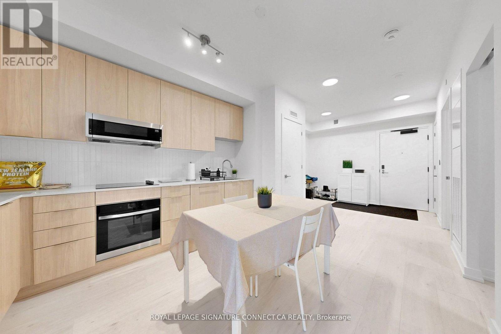 509 - 2501 Saw Whet Boulevard, Oakville, ON - Indoor Photo Showing Kitchen