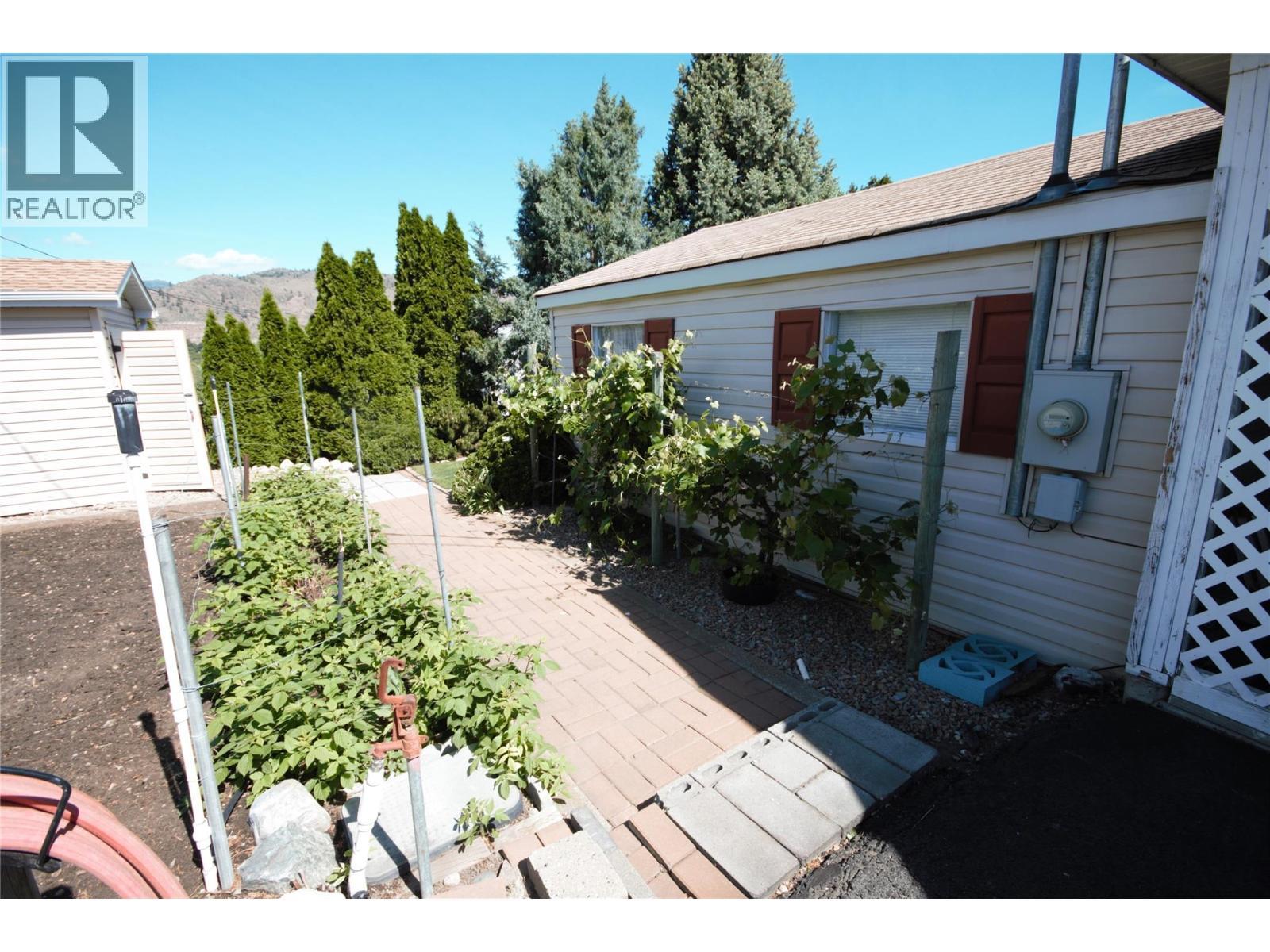 270 Road 2, Oliver, BC