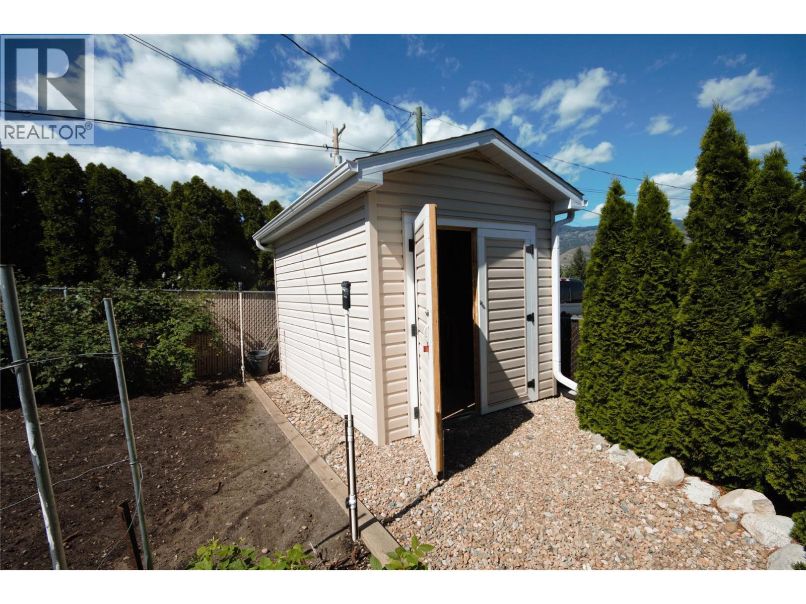 270 Road 2, Oliver, BC
