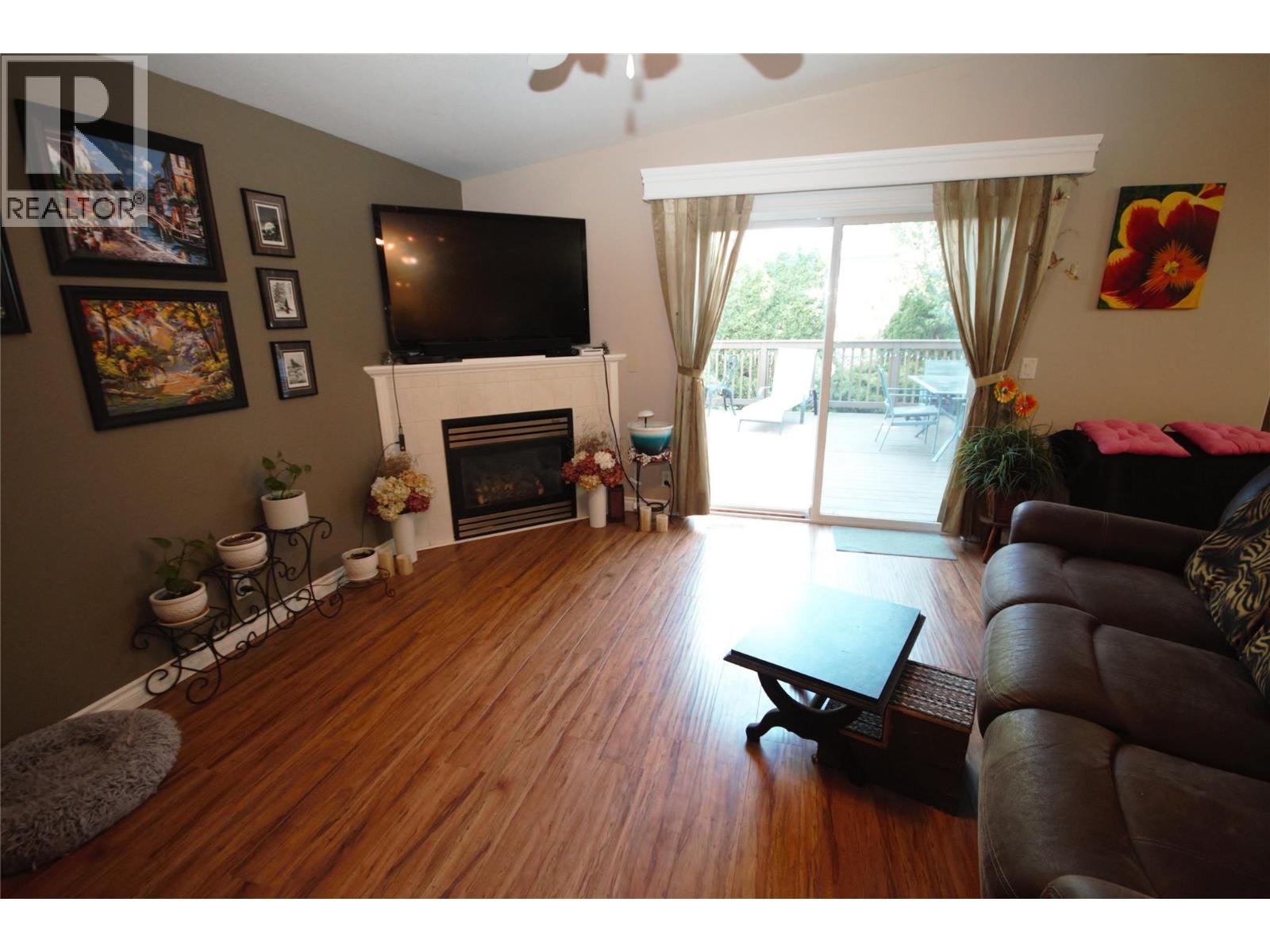 270 Road 2, Oliver, BC