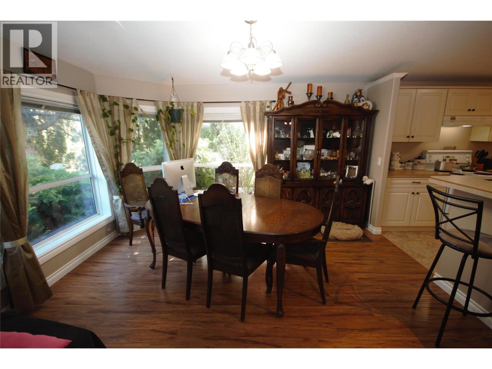 270 Road 2, Oliver, BC