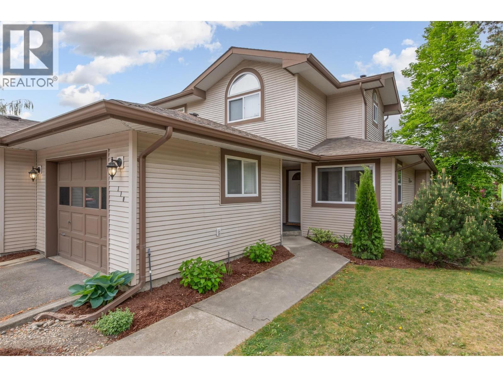 Welcome to 110 133 Wyndham Cres in North Glenmore - 133 Wyndham Crescent Unit# 110, Kelowna, BC - Outdoor