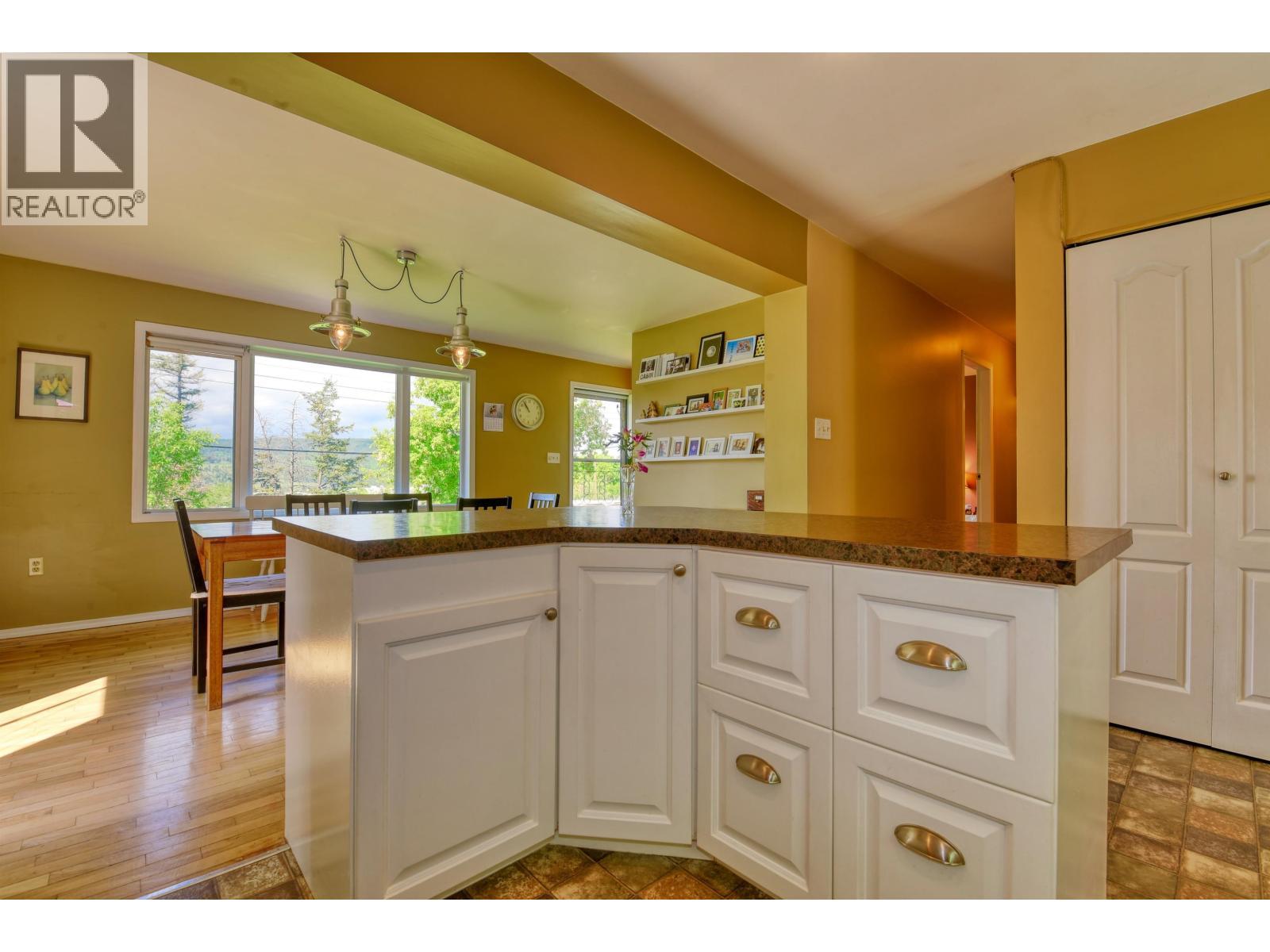 8 Windmill Crescent, Williams Lake, BC - Indoor