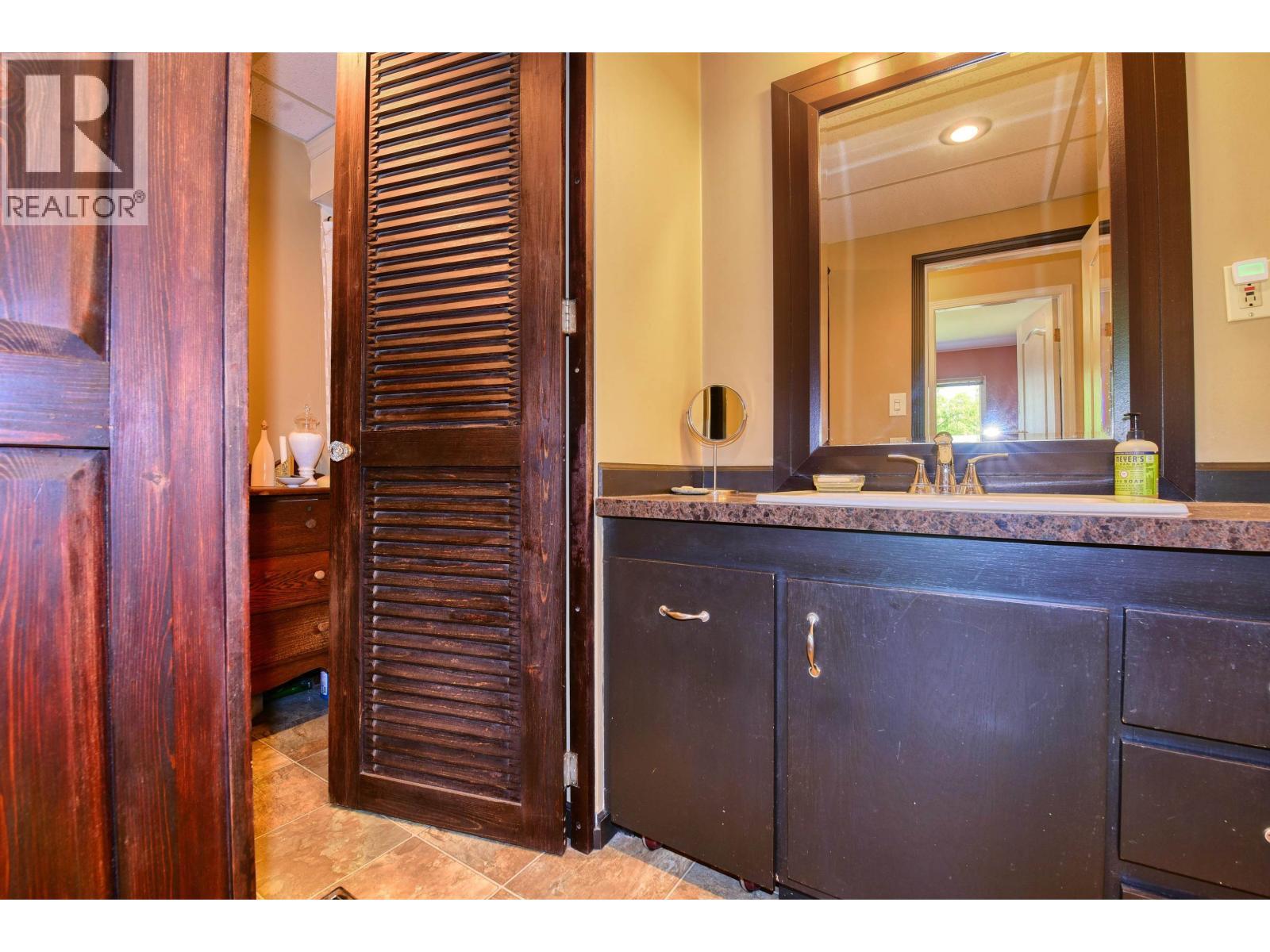8 Windmill Crescent, Williams Lake, BC - Indoor Photo Showing Bathroom