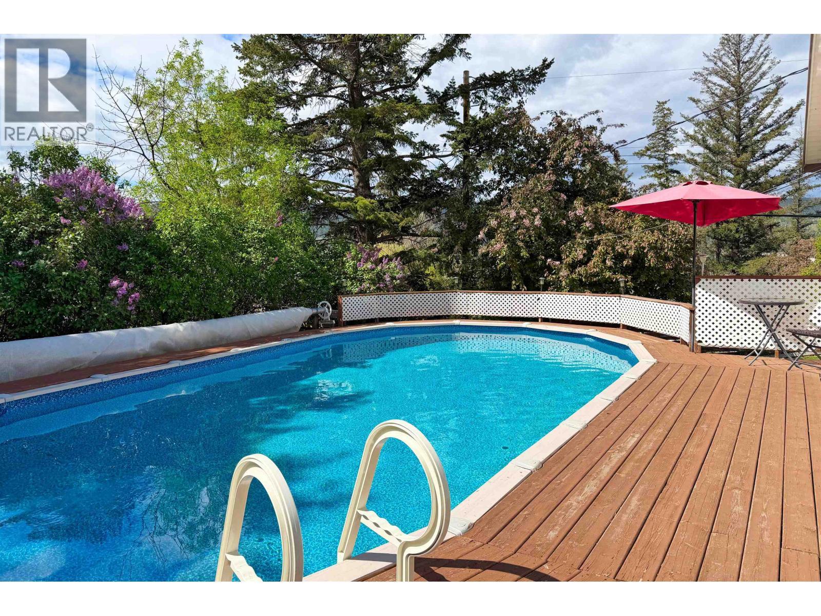 8 Windmill Crescent, Williams Lake, BC - Outdoor With Backyard