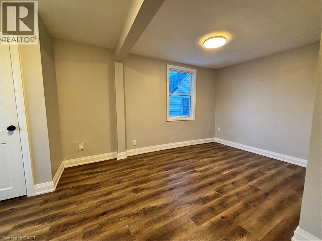 773 Lawrence Road, Hamilton, ON - Indoor Photo Showing Other Room