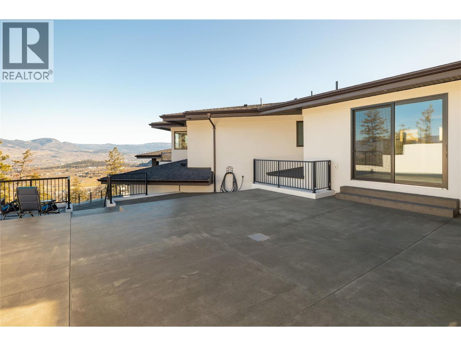 274 Summer Wood Drive, Kelowna, BC - Outdoor