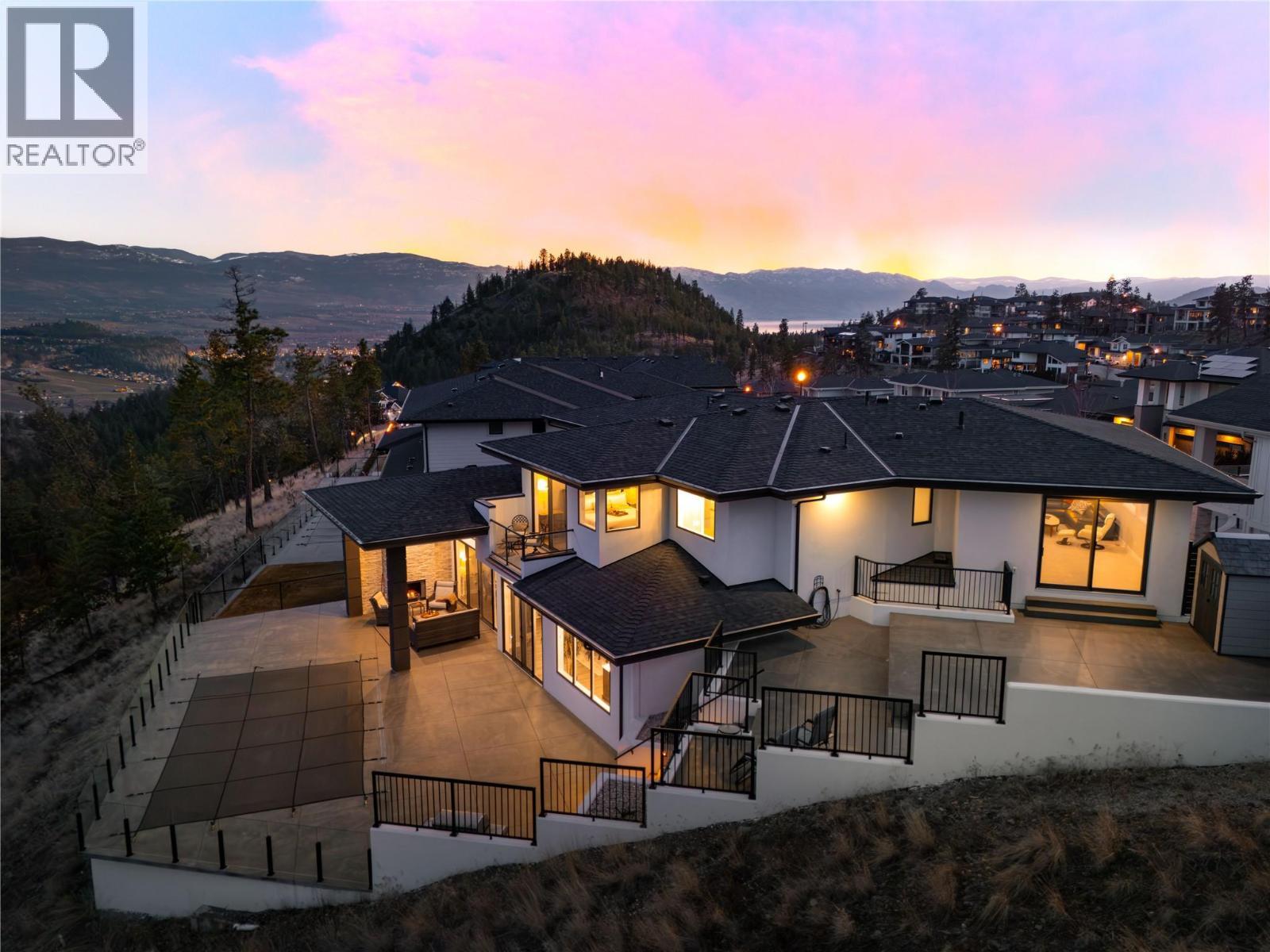 274 Summer Wood Drive, Kelowna, BC - Outdoor With View