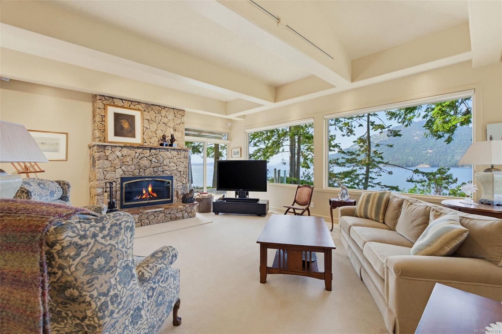 960 Lands End End, North Saanich, BC
