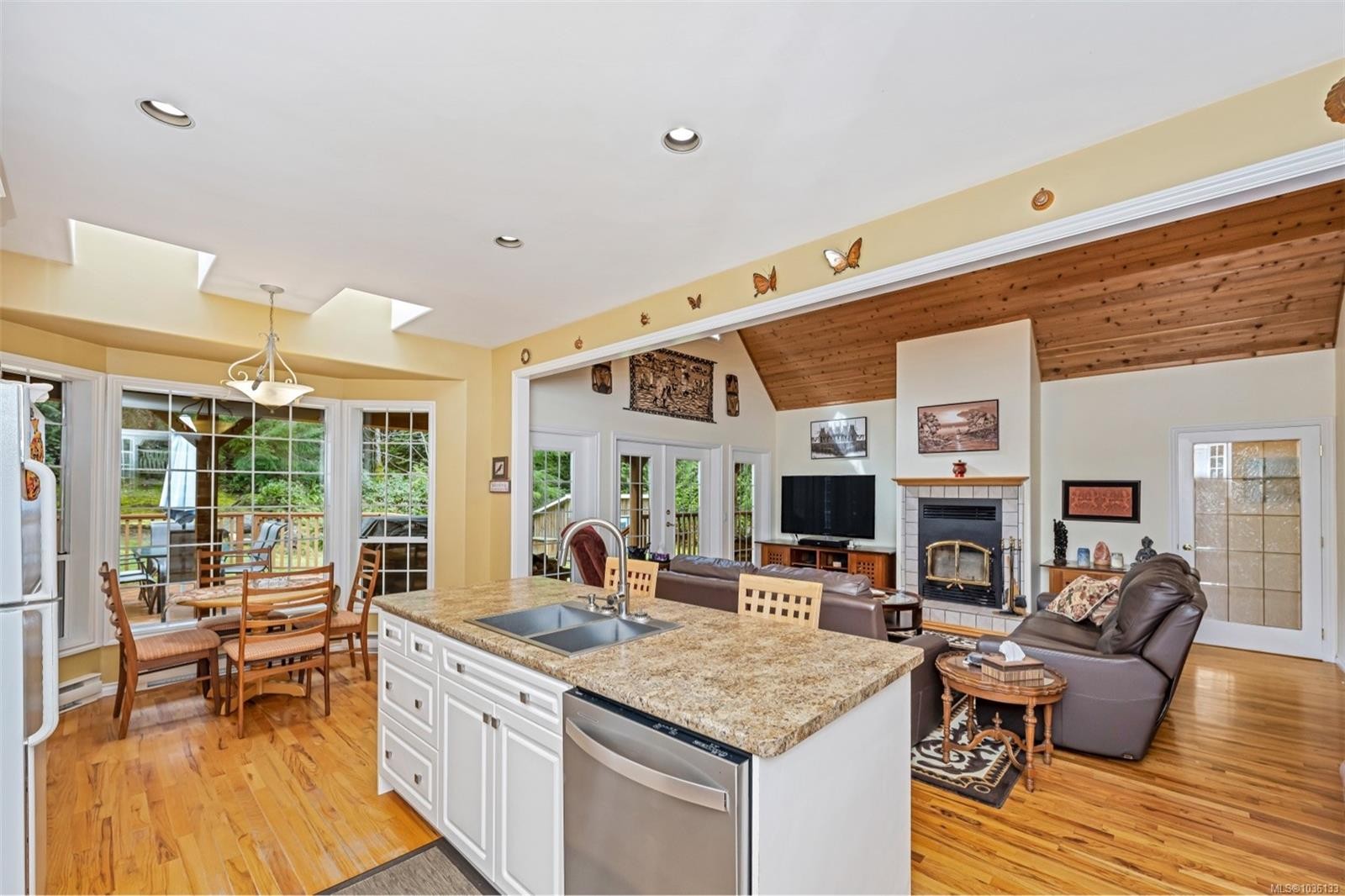 2812 Southey Point Rd, Salt Spring, BC