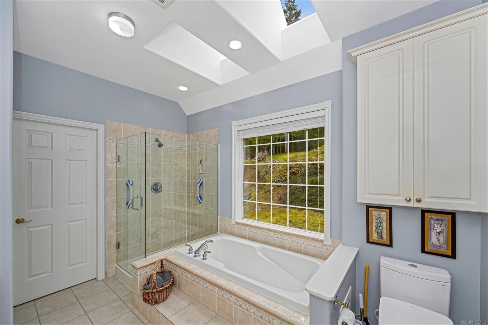 2812 Southey Point Rd, Salt Spring, BC