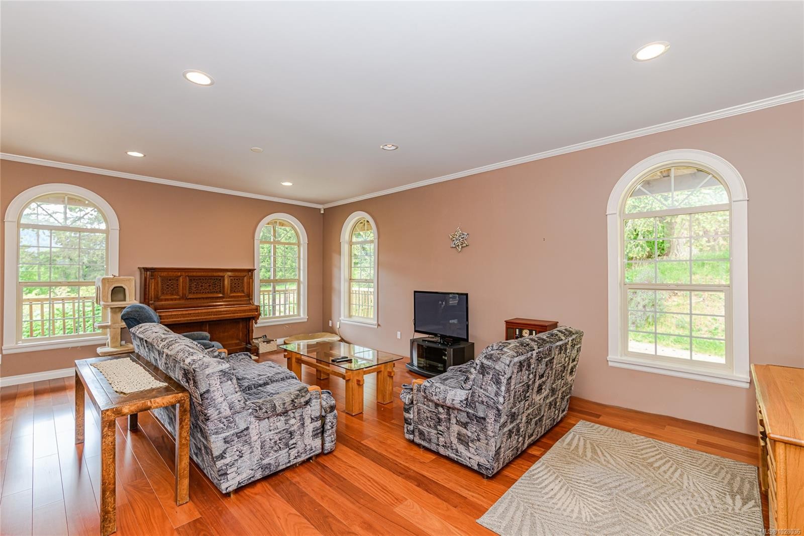 1832 Fulford-Ganges Rd, Salt Spring, BC