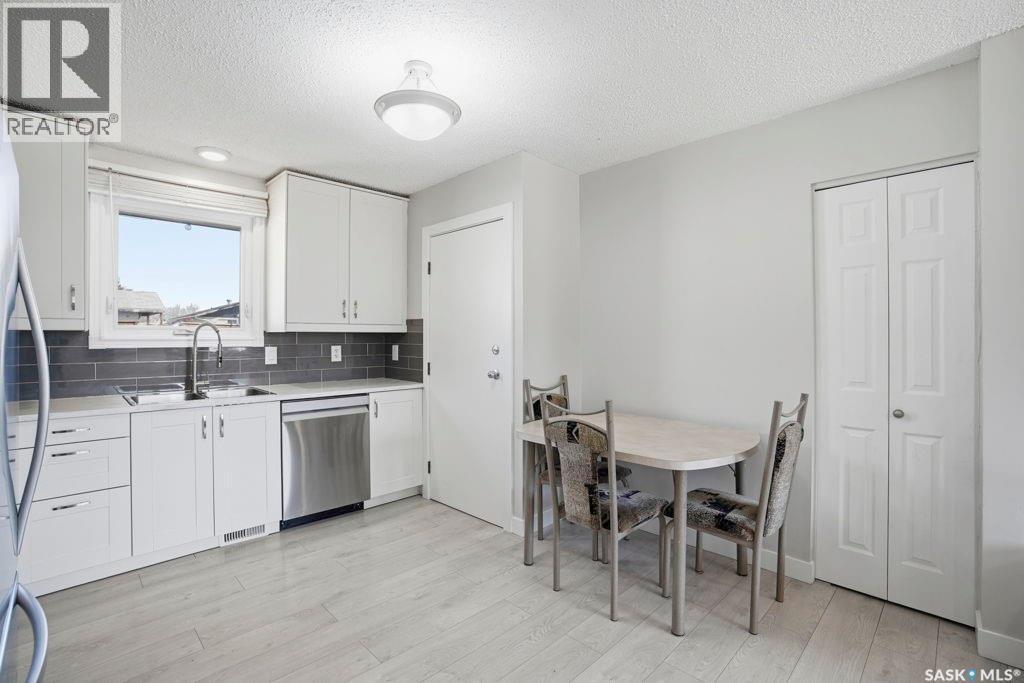 38 Cartier Crescent, Saskatoon, SK - Indoor