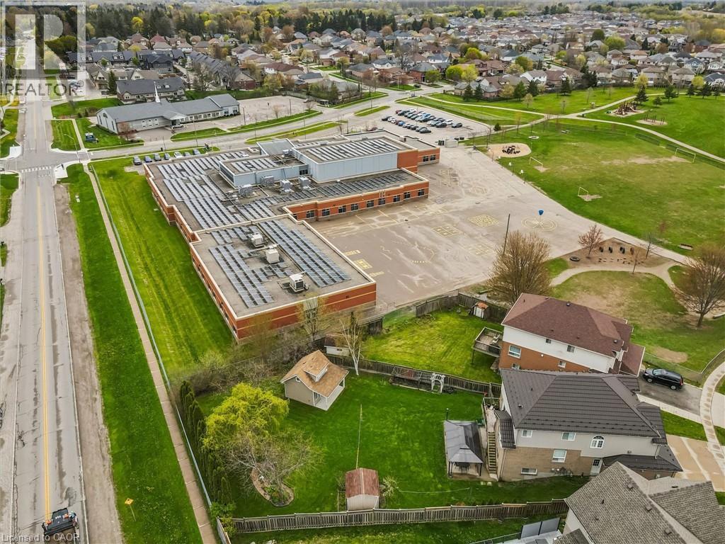 96 Hay Crescent, Cambridge, ON - Outdoor