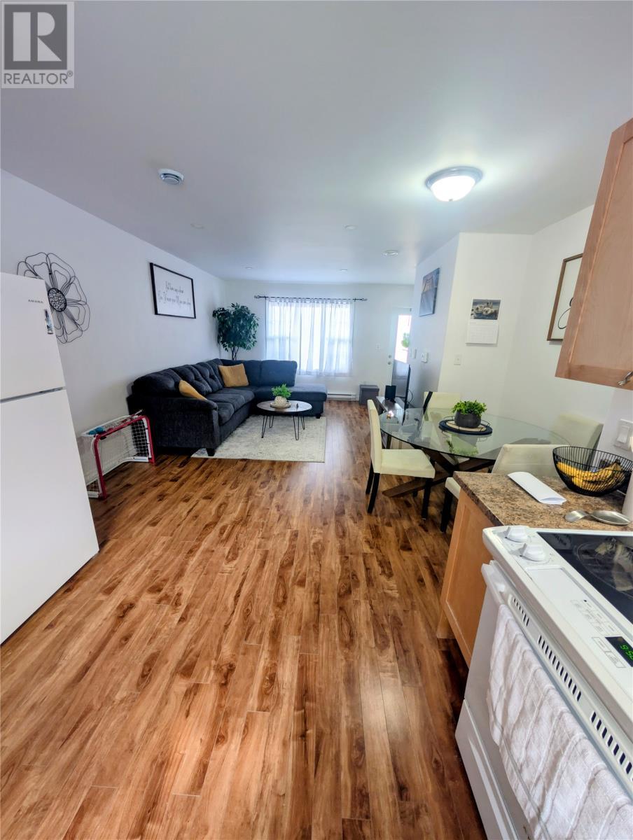 1 Murphy Crescent, Appleton, NL - Indoor