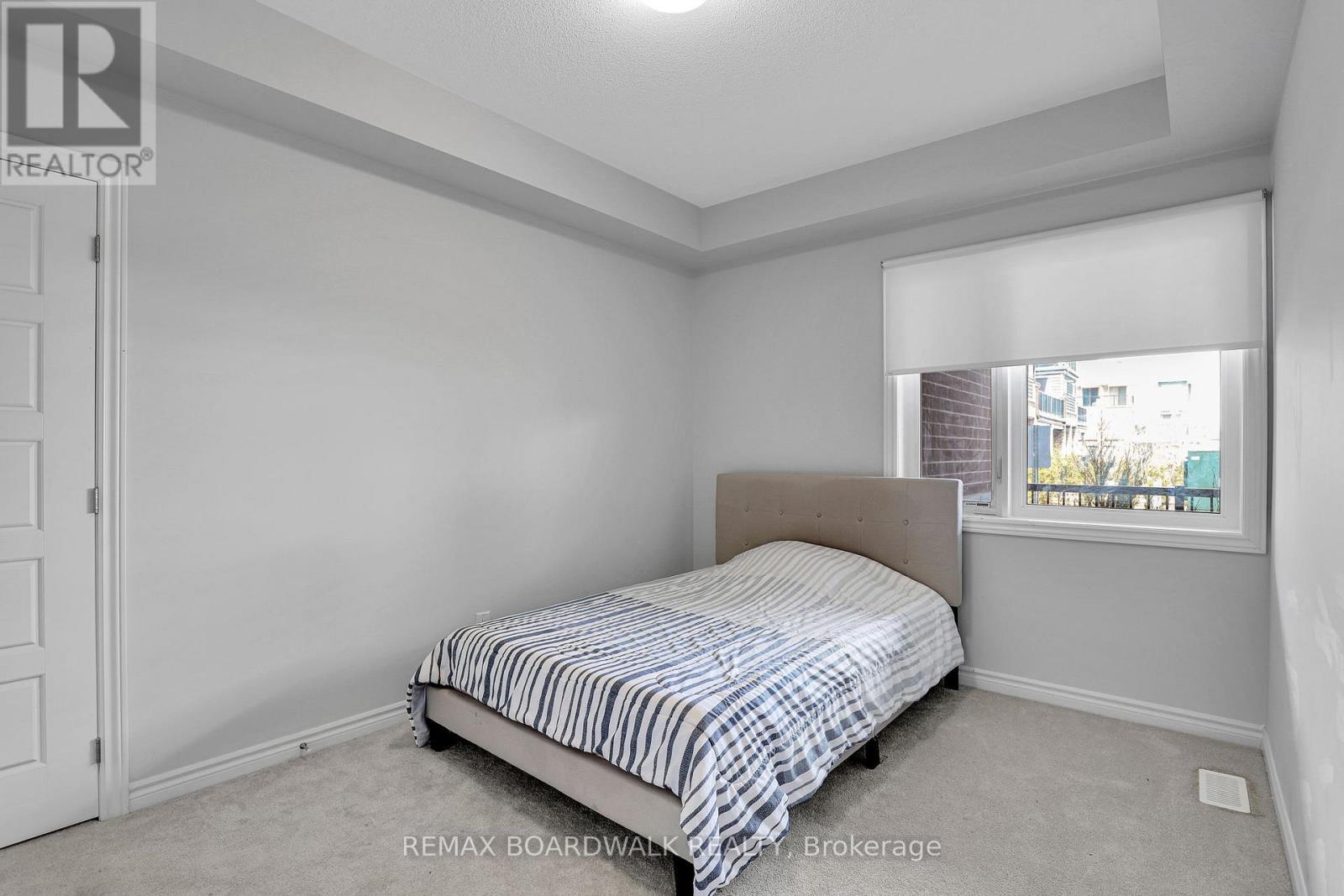 306 Pilot Private, Ottawa, ON - Indoor Photo Showing Bedroom