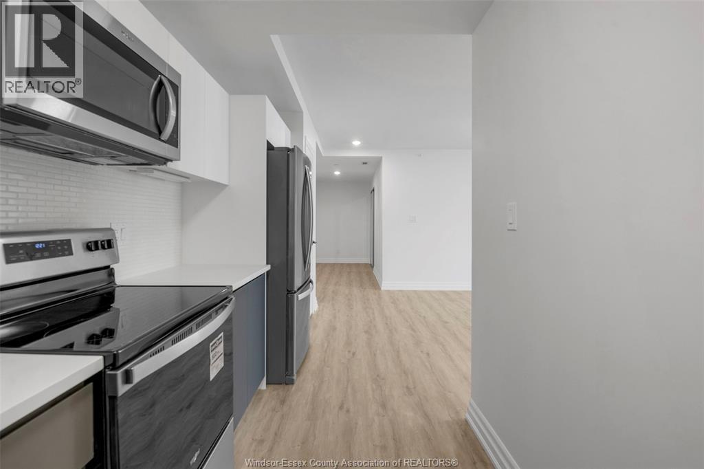3320 Stella Crescent Unit# 116, Windsor, ON - Indoor Photo Showing Kitchen With Stainless Steel Kitchen