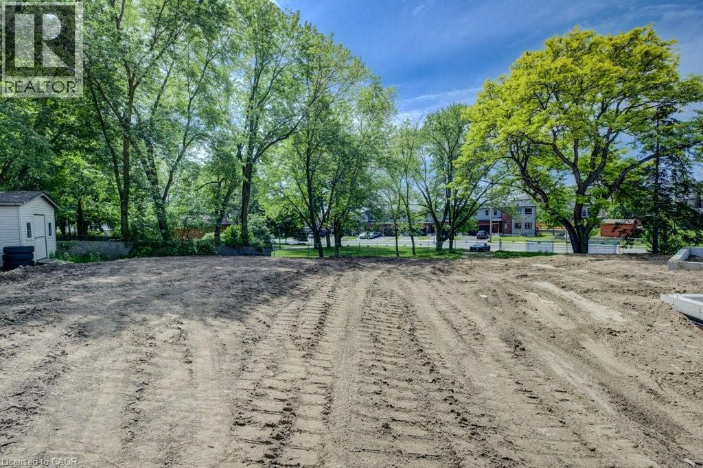416 Woolwich Street, Waterloo, ON