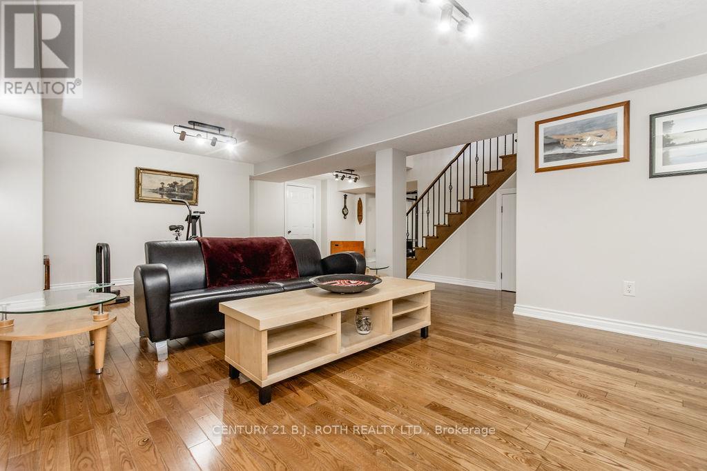 12 Lloyd Cook Drive E, Springwater, ON - Indoor Photo Showing Living Room