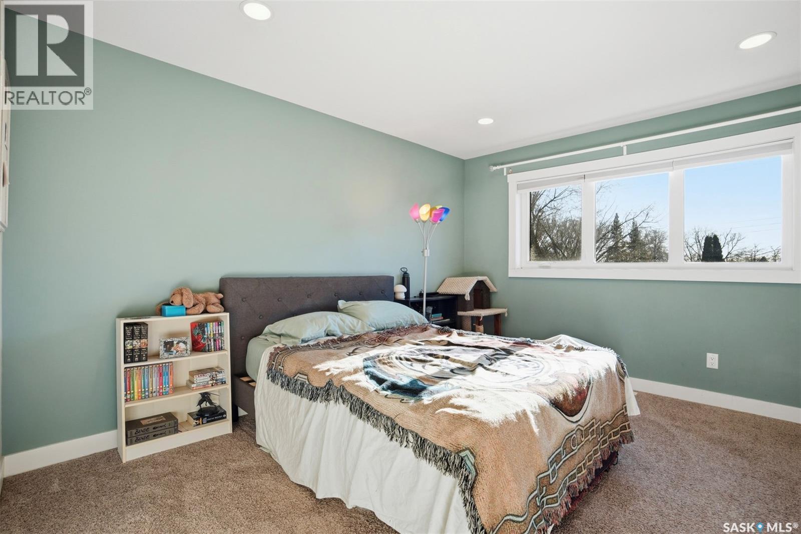 1409 2Nd Avenue N, Saskatoon, SK - Indoor Photo Showing Bedroom