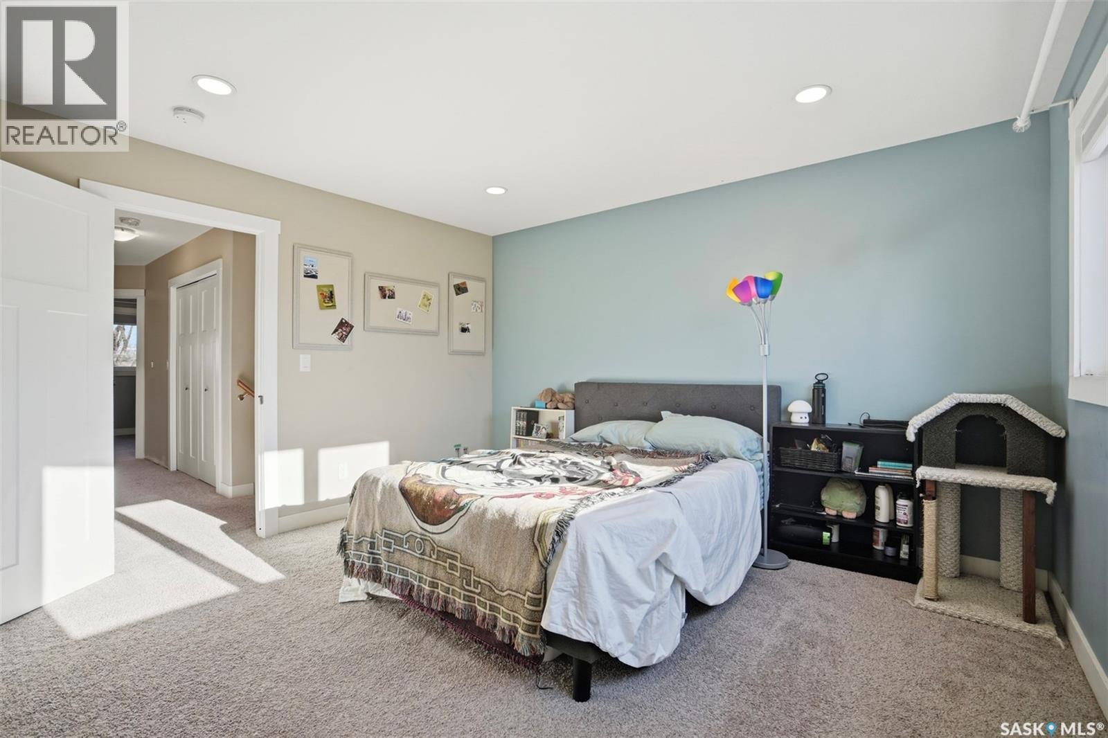 1409 2Nd Avenue N, Saskatoon, SK - Indoor Photo Showing Bedroom