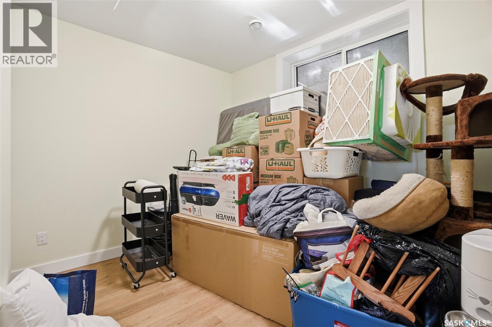 1409 2Nd Avenue N, Saskatoon, SK - Indoor