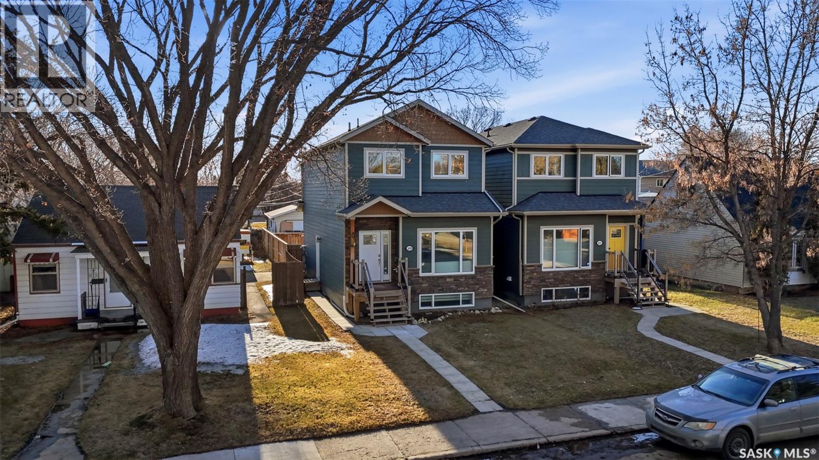 1409 2Nd Avenue N, Saskatoon, SK - Outdoor With Facade
