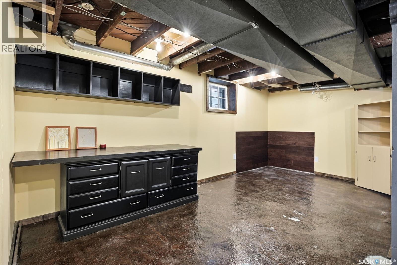 1929 Toronto Street, Regina, SK - Indoor Photo Showing Basement