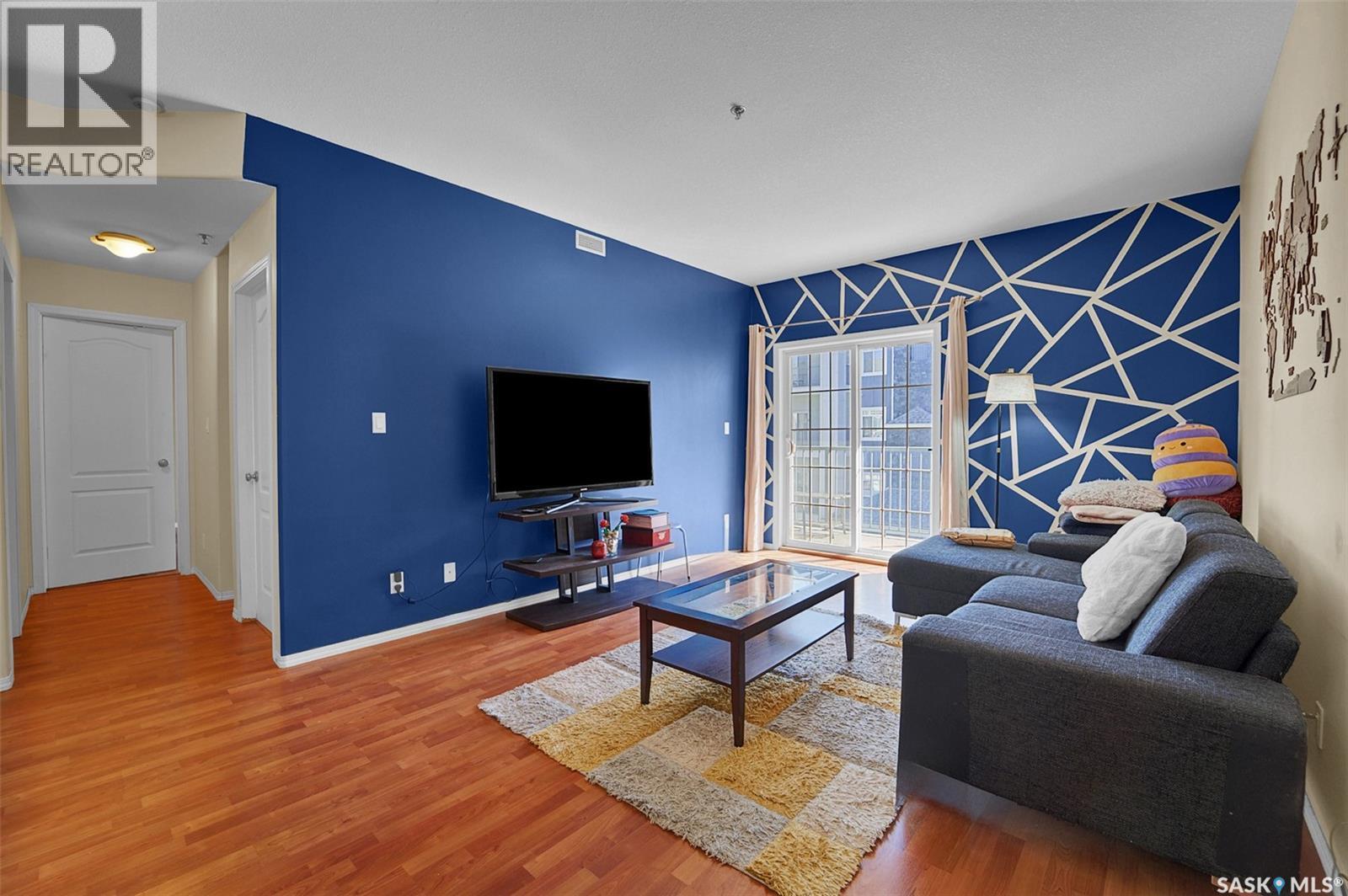 307 333 Nelson Road, Saskatoon, SK - Indoor Photo Showing Living Room