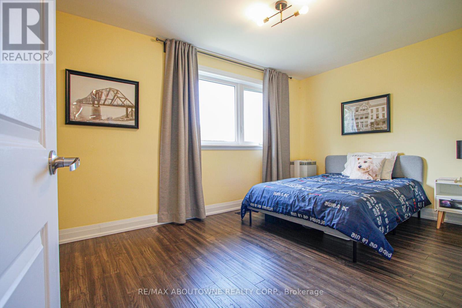 3302 Cardross Road, Mississauga, ON - Indoor Photo Showing Bedroom