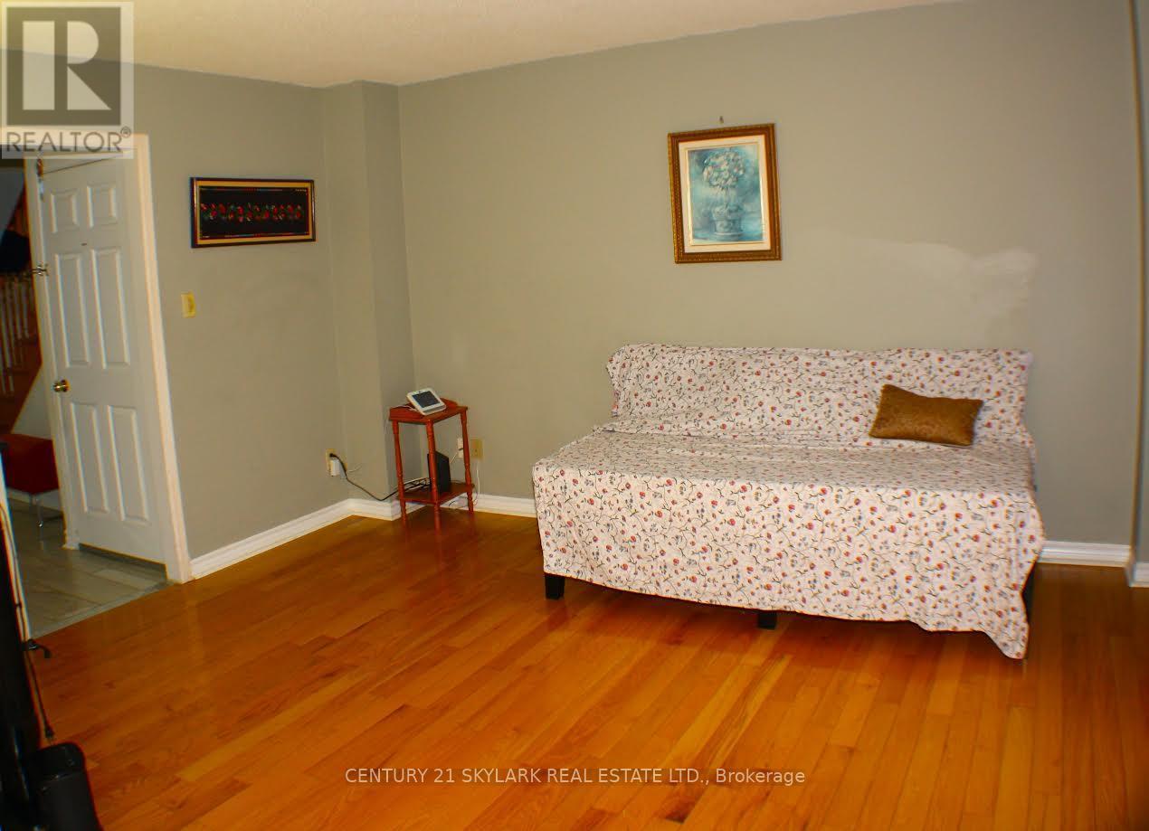 173 Lech Walesa Drive, Mississauga, ON - Indoor Photo Showing Bedroom