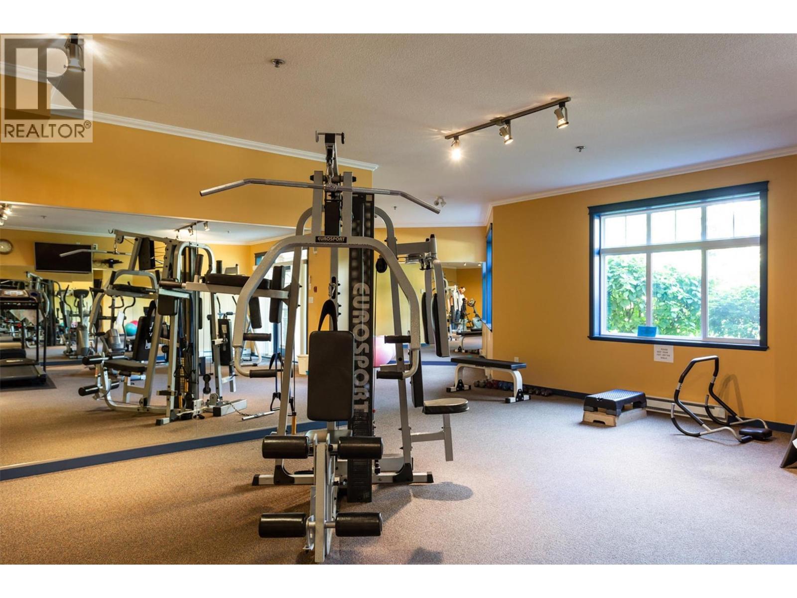 307 Whitman Road Unit# 206, Kelowna, BC - Indoor Photo Showing Gym Room