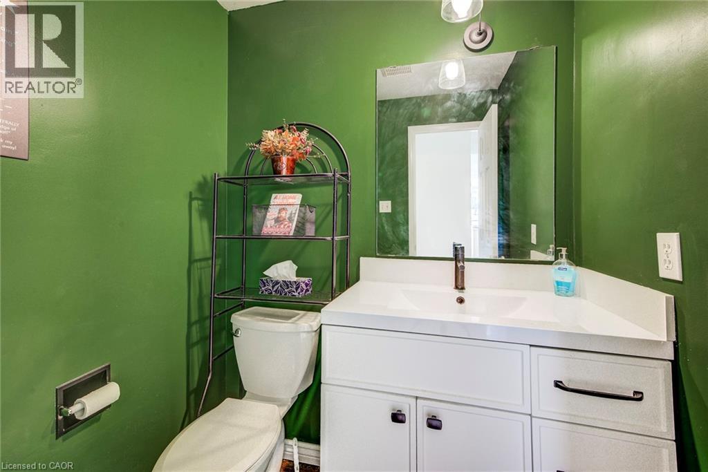 13 Gateview Drive, Waterloo, ON - Indoor