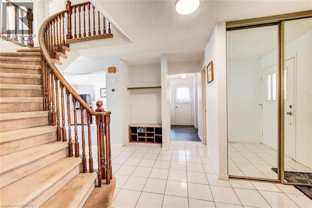 13 Gateview Drive, Waterloo, ON - Indoor Photo Showing Other Room
