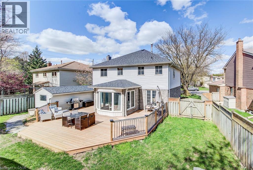 13 Gateview Drive, Waterloo, ON - Outdoor With Deck Patio Veranda