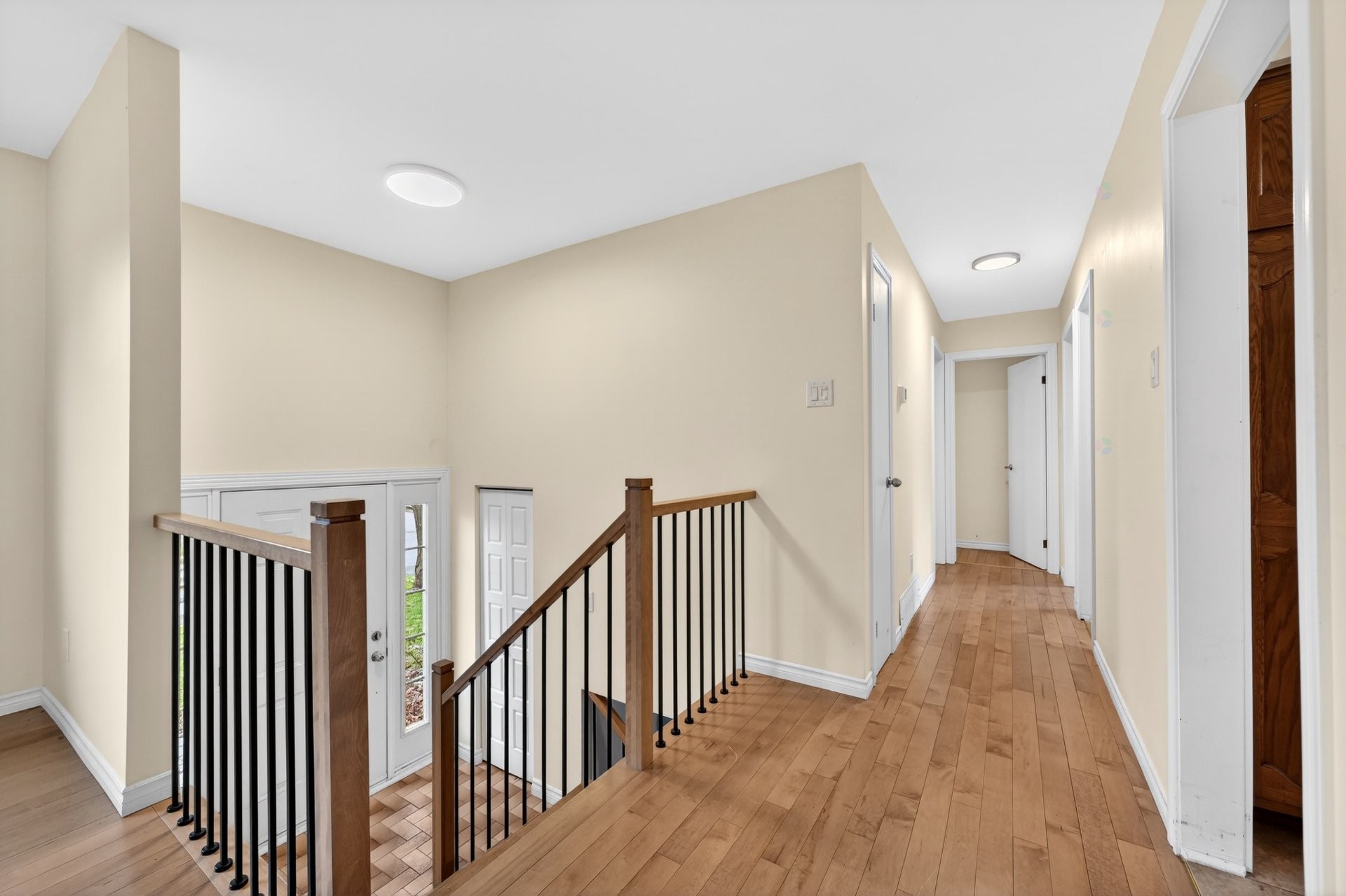 Overall view - 430 Rue Jacques-David, Montréal (L'Île-Bizard/Sainte-Geneviève), QC - Indoor Photo Showing Other Room
