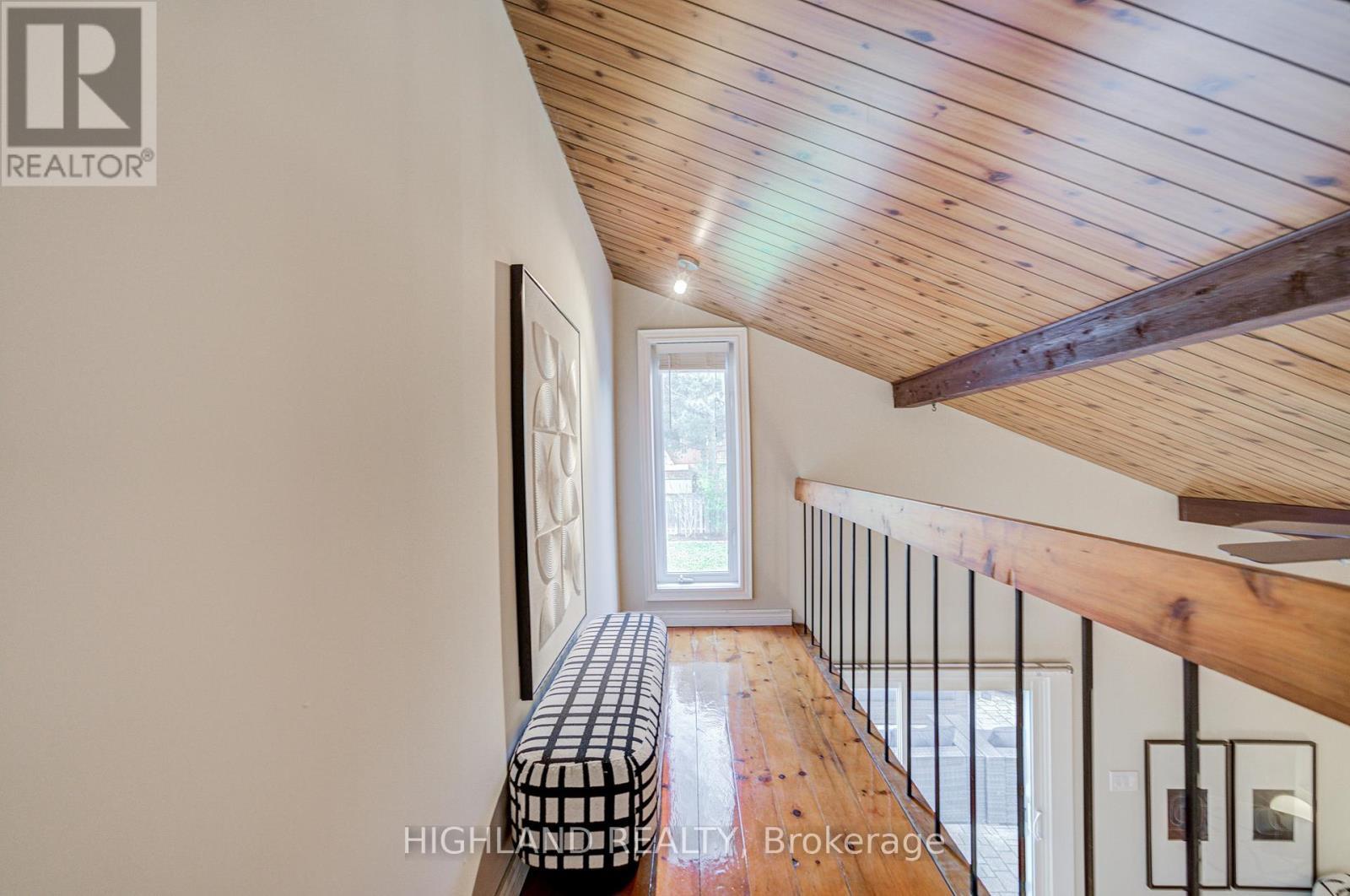 2231 Buttonbush Crescent, Mississauga, ON - Indoor Photo Showing Other Room