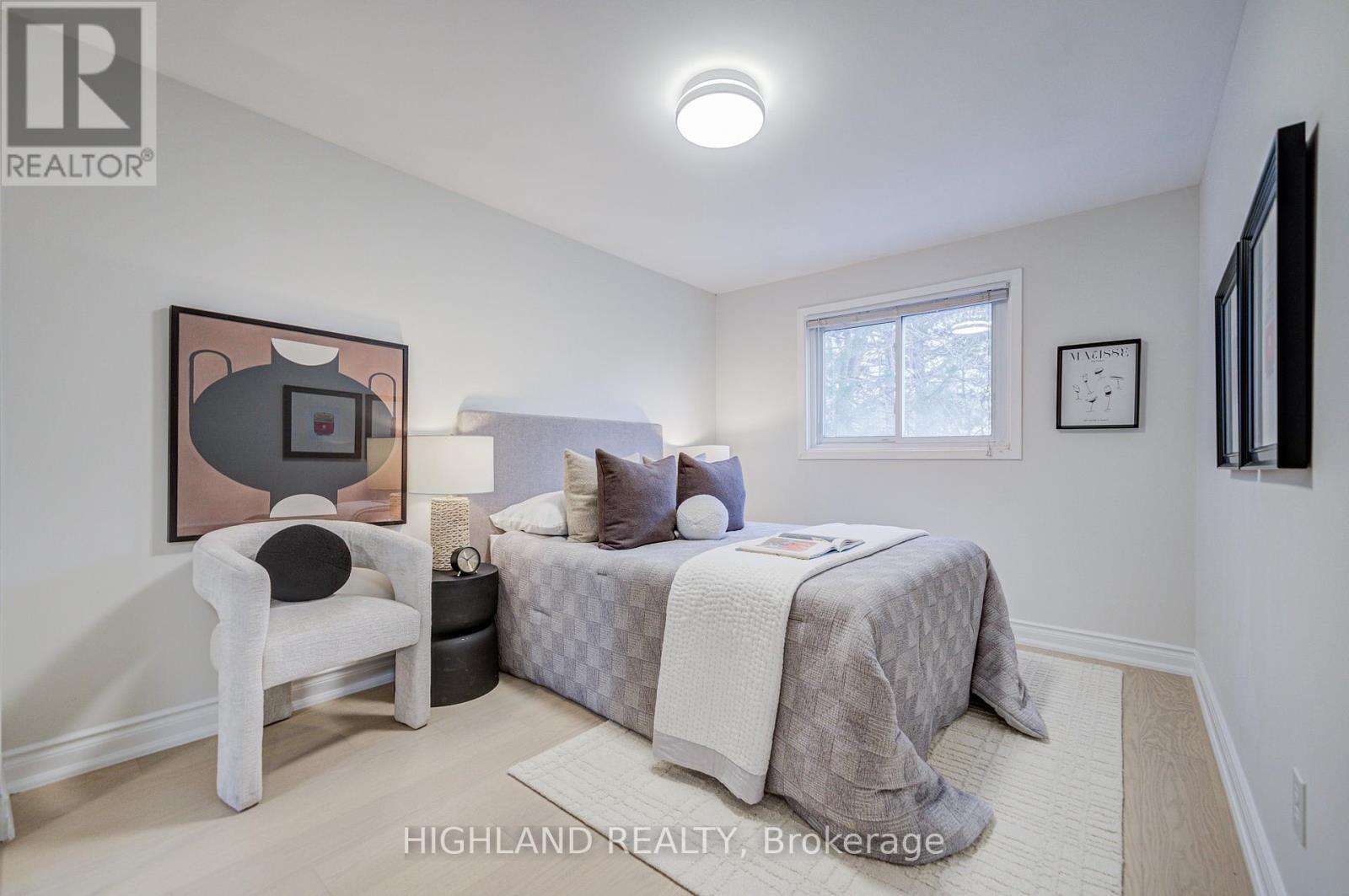 2231 Buttonbush Crescent, Mississauga, ON - Indoor Photo Showing Bedroom