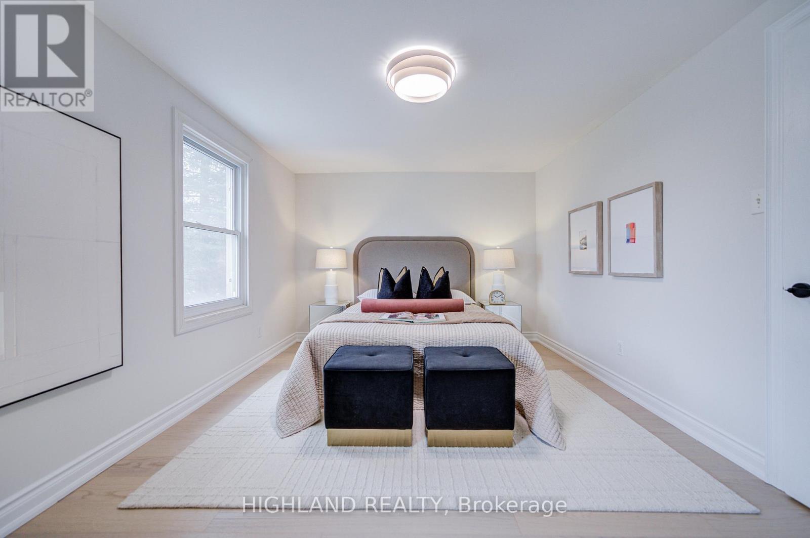 2231 Buttonbush Crescent, Mississauga, ON - Indoor Photo Showing Bedroom