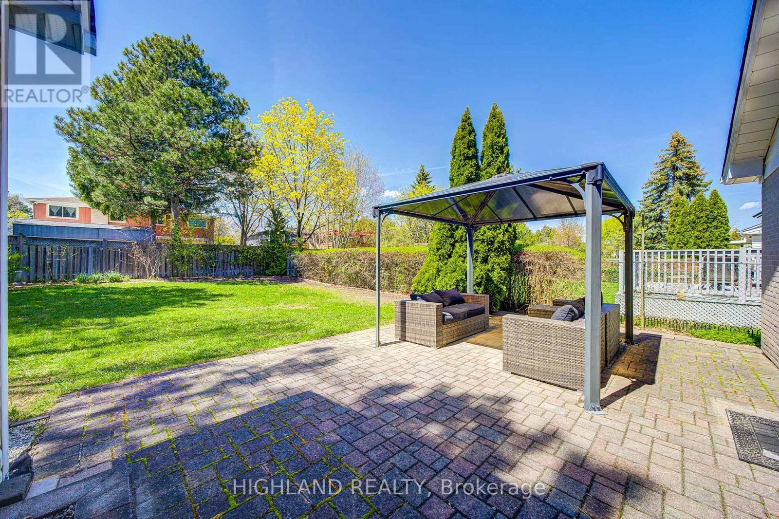 2231 Buttonbush Crescent, Mississauga, ON - Outdoor