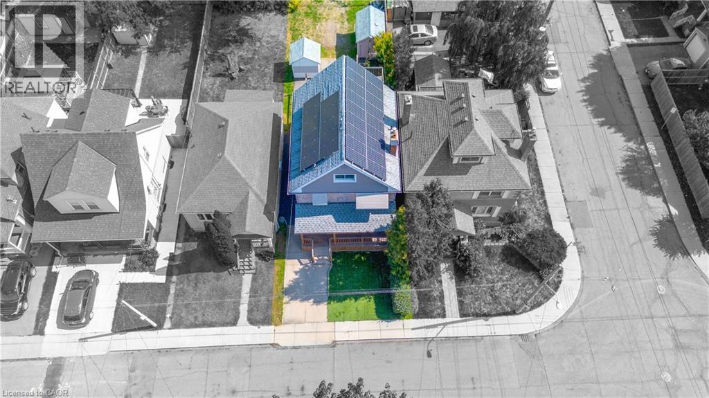 134 Rosslyn Avenue N, Hamilton, ON - Outdoor