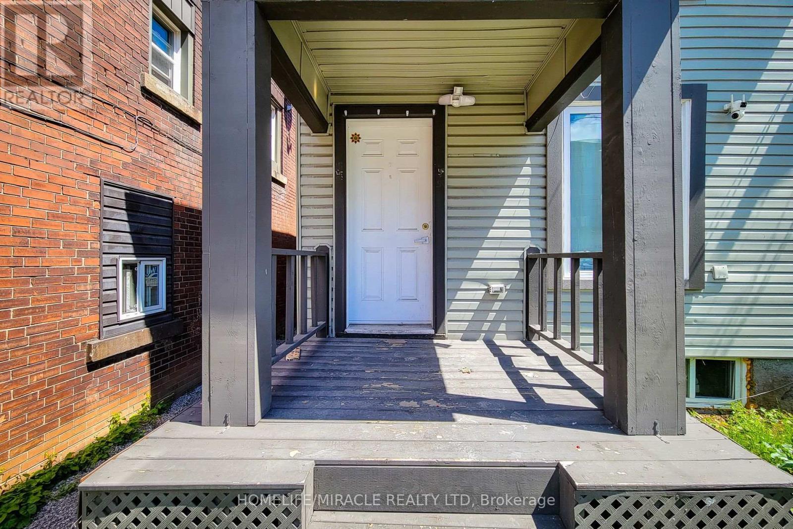 334 Gage Avenue, Hamilton, ON - Outdoor With Exterior